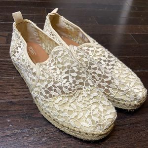 Cream lace TOMS